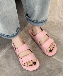 ストラップ付きダブルベルトサンダル