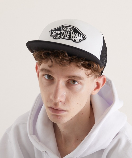 US VANS(ユーエスヴァンズ)の「【VANS】VANS CLASSIC PATCH TRUCKER CAP(BEY)(キャップ・メンズ・ブラック系その他/ブラック・FREE)」の6枚目の写真
