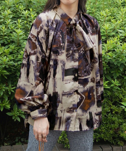 179/WG(イチナナキュウダブルジー)の「着脱可能な2WAY衿 : ボウタイブラウス(シャツ/ブラウス・レディース・グレー系その他/ベージュ系その他/ブルー系その他・MEDIUM)」の3枚目の写真