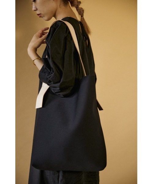 BLACK BY MOUSSY（ブラックバイマウジー）の「one shoulder tote bag（ワンショルダートートバッグ）（ショルダーバッグ・レディース・ブラック/ブラウン・FREE）」の3枚目の写真