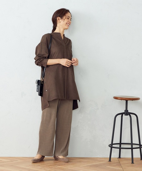 COMME CA ISM(コムサイズム)の「コーデュロイ バンドカラーシャツ(シャツ/ブラウス・レディース・ブラウン/サックスブルー/グレイッシュベージュ/チャコール・SMALL/MEDIUM/LARGE)」の5枚目の写真