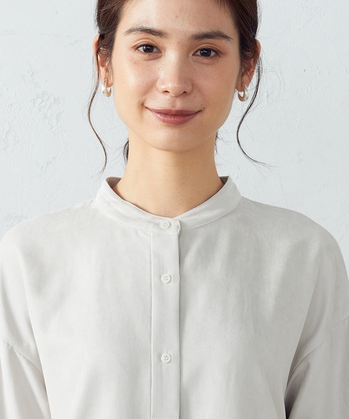COMME CA ISM(コムサイズム)の「コーデュロイ バンドカラーシャツ(シャツ/ブラウス・レディース・ブラウン/サックスブルー/グレイッシュベージュ/チャコール・SMALL/MEDIUM/LARGE)」の15枚目の写真