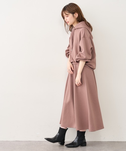 natural couture（ナチュラルクチュール）の「ふわもちラテパーカー（パーカー・レディース・アイボリー/ブラック/グレイッシュベージュ/ピンクベージュ・FREE）」の16枚目の写真