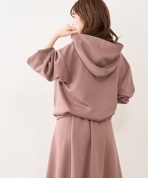 natural couture（ナチュラルクチュール）の「ふわもちラテパーカー（パーカー・レディース・アイボリー/ブラック/グレイッシュベージュ/ピンクベージュ・FREE）」の9枚目の写真