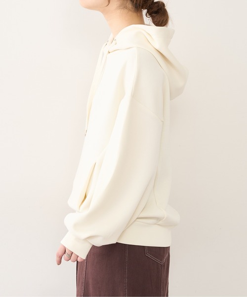 natural couture（ナチュラルクチュール）の「ふわもちラテパーカー（パーカー・レディース・アイボリー/ブラック/グレイッシュベージュ/ピンクベージュ・FREE）」の7枚目の写真