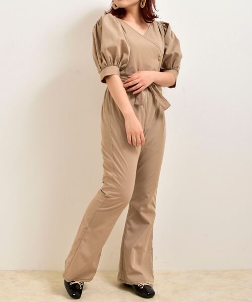 MAJESTIC LEGON（マジェスティックレゴン）の「Ladyカシュクールオーバーオール（サロペット/オーバーオール・レディース・ブラック系その他/ベージュ・MEDIUM/SMALL）」の4枚目の写真