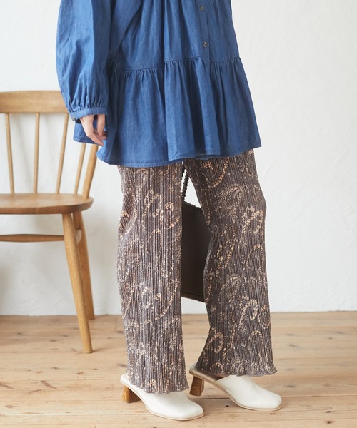 Green Parks(グリーンパークス)の「・novem 9 ペイズリーptプリーツパンツ*(その他パンツ・レディース・チャコールグレー/ブラウン/グレー・FREE)」の1枚目の写真
