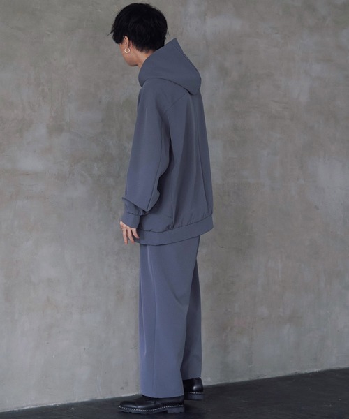 ATTACHMENT（アタッチメント）の「【ATTACHMENT × WYM】TRIANGLE CUTTING HUGE PARKA（パーカー・メンズ・チャコール/ブルー系・S/M/L）」の13枚目の写真