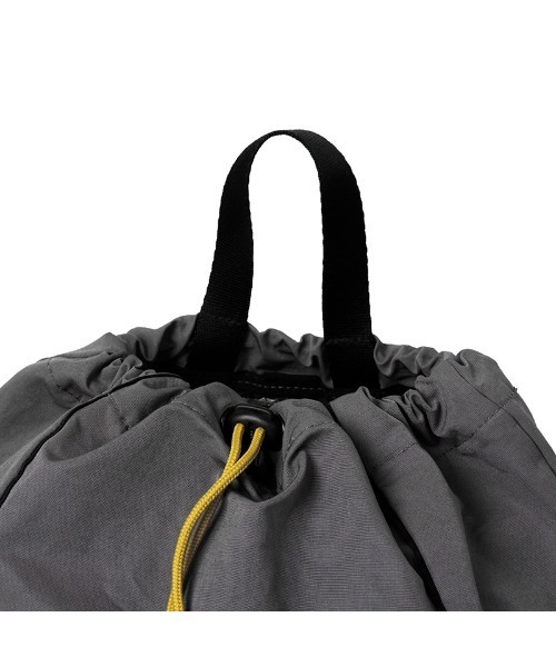 KIRSH(キルシー)の「A'GEM/9 × .kom『KIRSH/キルシー』KIRSH POCKETPOCKET BACKPACK/キルシーポケットシリーズ ポケットバックパック(バックパック/リュック・レディース・ブラック/グレー・FREE)」の14枚目の写真