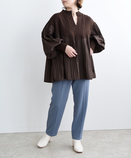 LHELBIE(レルビエ)の「プリーツ切替ニット(その他トップス・レディース・ブラック/ブラウン/ベージュ/ダークグレー/オフホワイト/ライトベージュ・FREE)」の17枚目の写真