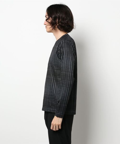semantic design（セマンティックデザイン）の「セマンティックデザイン/semantic design  ふくれグラデーションチェック Vネック長袖Ｔシャツ（Tシャツ/カットソー・メンズ・ホワイト/ブラック/ボルドー・S/MEDIUM/LARGE/X-LARGE）」の4枚目の写真