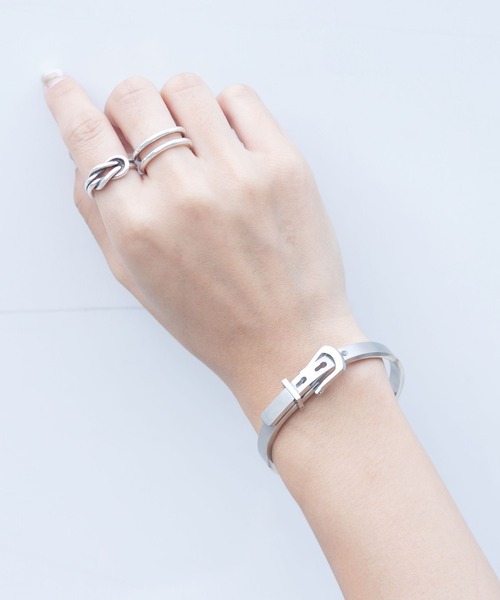 PairPair（ペアペア）の「ベルトバングル(ユニセックス)（バングル/リストバンド・レディース・B/A・フリー）」の2枚目の写真