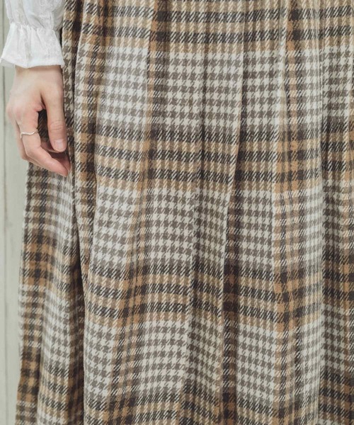 Clice de Paris(クリシェドゥパリス)の「K/チェックプリーツスカート(スカート・レディース・グレー/ベージュ・ONESIZE)」の15枚目の写真