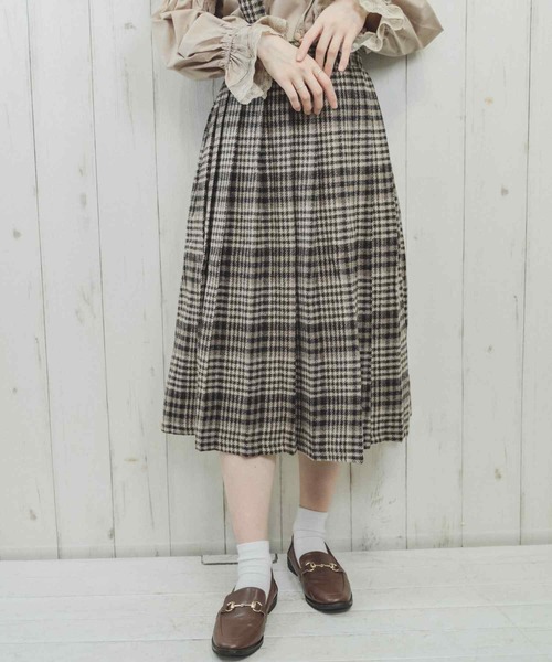 Clice de Paris(クリシェドゥパリス)の「K/チェックプリーツスカート(スカート・レディース・グレー/ベージュ・ONESIZE)」の10枚目の写真