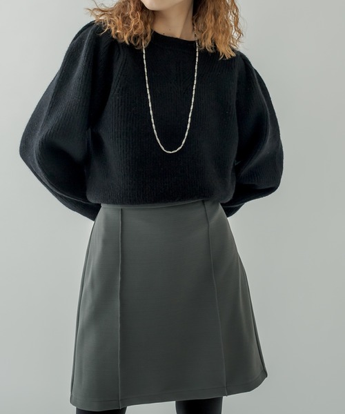 mystic(ミスティック)の「畦切り替えパフニット(ニット/セーター・レディース・ブラック/ベージュ/オフホワイト/ブルー・FREE)」の20枚目の写真