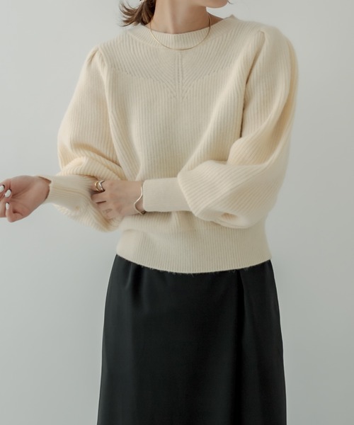 mystic(ミスティック)の「畦切り替えパフニット(ニット/セーター・レディース・ブラック/ベージュ/オフホワイト/ブルー・FREE)」の13枚目の写真