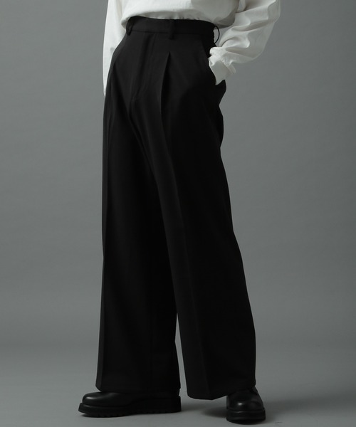 HARE(ハレ)の「ワイドフレアパンツ(HARE)(スラックス・メンズ・ブラック/チャコールグレー/パープル/レッド・SMALL/MEDIUM)」の2枚目の写真
