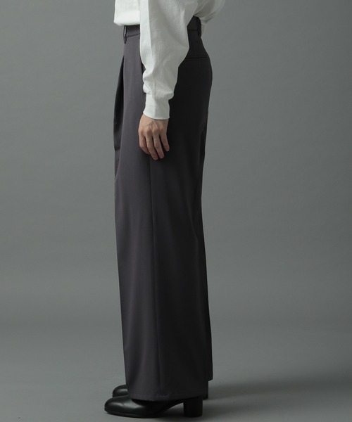 HARE(ハレ)の「ワイドフレアパンツ(HARE)(スラックス・メンズ・ブラック/チャコールグレー/パープル/レッド・SMALL/MEDIUM)」の15枚目の写真
