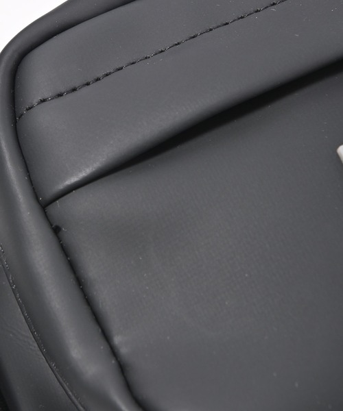 FOG ESSENTIALS（エフオージーエッセンシャルズ）の「FOG ESSENTIALS（エッセンシャルズ）スリングバッグ（ボディバッグ/ウエストポーチ・メンズ・ブラック・FREE）」の8枚目の写真