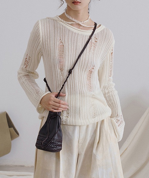chuclla(チュクラ)の「【MURMURMI】Crash ridge crew neck knit chw22s001(ニット/セーター・レディース・ブラック/アイボリー・S/M)」の7枚目の写真