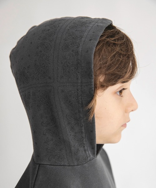 BRANSHES（ブランシェス）の「【バンダナフード】パーカー（パーカー・キッズ・カーキ/チャコールグレー・140/90/110/150/120/100/130）」の8枚目の写真