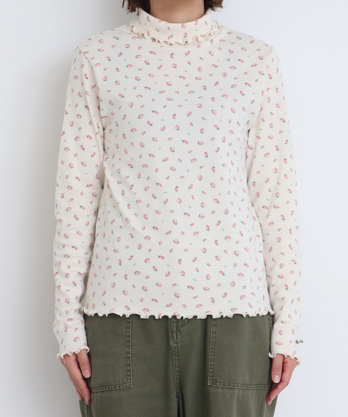 CHILD WOMAN(チャイルドウーマン)の「フライス小花プリント タートル長袖プルオーバー(Tシャツ/カットソー・レディース・アイボリー/サックスブルー/イエロー/ブルー系その他/オレンジ・FREE)」の17枚目の写真