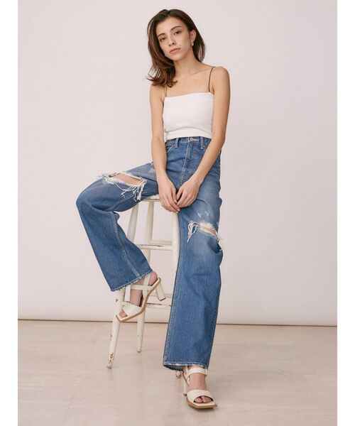 EVRIS（エヴリス）の「スクエアトゥクロコライクサンダル（サンダル・レディース・イエロー/ホワイト/ブラック・LARGE/SMALL/MEDIUM）」の4枚目の写真