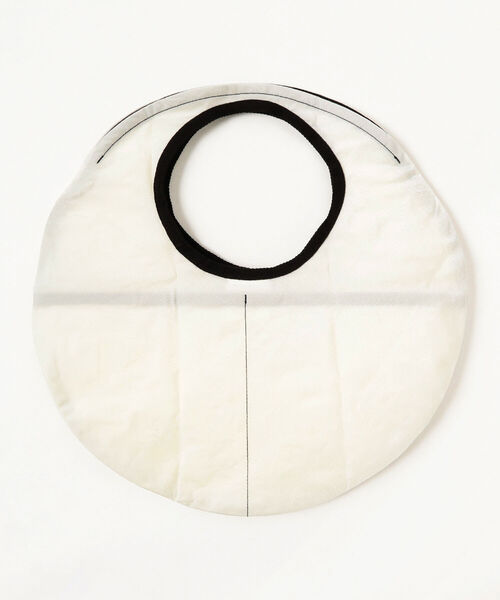 bpr BEAMS（ビーピーアール ビームス ）の「RairBag PROJECTS / OVAL M バッグ（トートバッグ・メンズ・ホワイト/オリーブ/ブラック・ONE SIZE）」の6枚目の写真