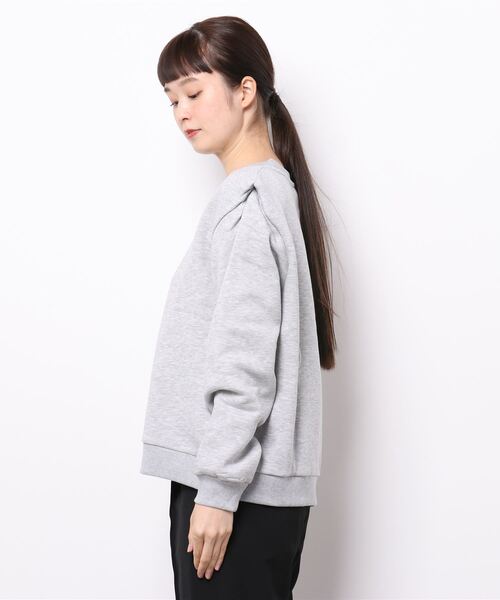 MADEMOISELLE ROPE'（マドモアゼル ロペ）の「【JUST FEMALE】キルティングパデッドスウェット（スウェット・レディース・チャコールグレー・FREE）」の3枚目の写真