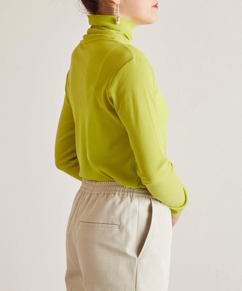 BEARDSLEY（ビアズリー）の「コナユキテレコハイネック（Tシャツ/カットソー・レディース・イエロー/ブルー/ライトグレー/ブラック/ネイビー・FREE）」の11枚目の写真