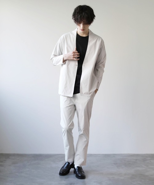 抗菌防臭付きノーカラーカーデジャケット&テーパードパンツセットアップ