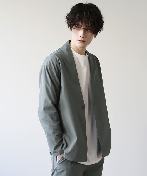 抗菌防臭付きノーカラーカーデジャケット&テーパードパンツセットアップ
