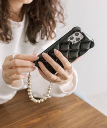 【新色追加！】Lara キルティングスマホショルダー (iphone13対応）