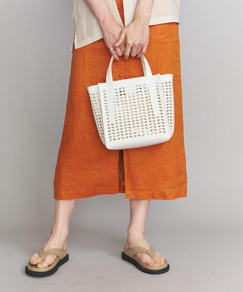 BEAUTY&YOUTH UNITED ARROWS(ビューティーアンドユースユナイテッドアローズ)の「BY パンチング スクエア トートバッグ -3WAY-(ショルダーバッグ・レディース・ホワイト/ライトブルー/シルバー・FREE)」の11枚目の写真