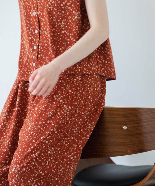 Crisp（クリスプ）の「フラワーラフパンツ（その他パンツ・レディース・レッド/ブルー・FREE）」の7枚目の写真