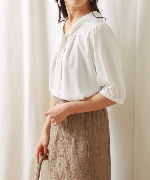 libelle more（リベル モア）の「前ボウタイブラウス（シャツ/ブラウス・レディース・オフホワイト/ブラック・M/L）」の20枚目の写真