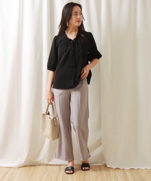 libelle more（リベル モア）の「前ボウタイブラウス（シャツ/ブラウス・レディース・オフホワイト/ブラック・M/L）」の7枚目の写真