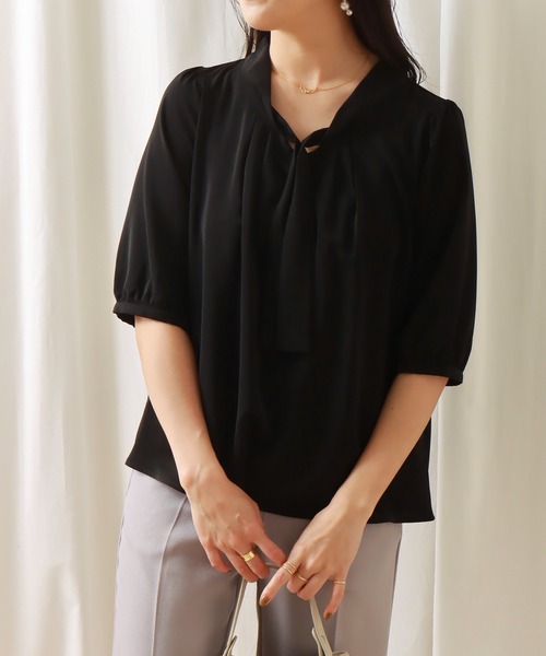 libelle more（リベル モア）の「前ボウタイブラウス（シャツ/ブラウス・レディース・オフホワイト/ブラック・M/L）」の8枚目の写真