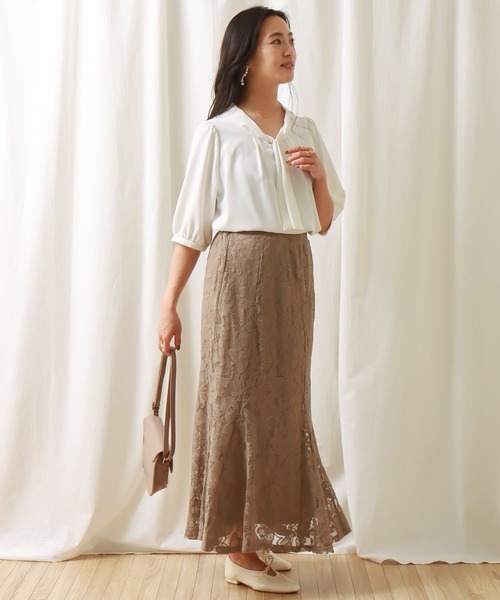 libelle more（リベル モア）の「前ボウタイブラウス（シャツ/ブラウス・レディース・オフホワイト/ブラック・M/L）」の13枚目の写真