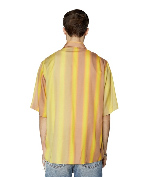 DIESEL(ディーゼル)の「メンズ シャツ 半そで ストライプ(シャツ/ブラウス・メンズ・イエロー/ブラック・SMALL/MEDIUM/LARGE/X-LARGE/XX-LARGE/X-SMALL)」の3枚目の写真