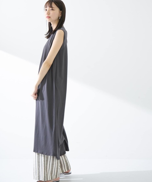 ITEMS URBANRESEARCH(アイテムズ アーバンリサーチ)の「ノースリロングワンピース(ワンピース・レディース・チャコールグレー/オフホワイト/グリーン・FREE)」の8枚目の写真