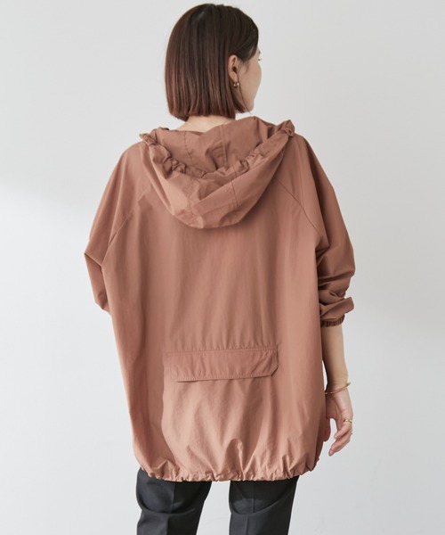 Omekashi(オメカシ)の「【earthy_】マウンテンパーカー(パッカブル)(マウンテンパーカー・レディース・ベージュ/キャメル/ブラック・FREE)」の6枚目の写真