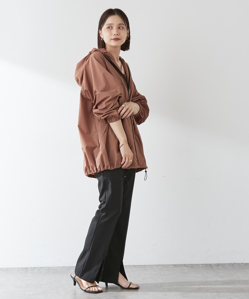 Omekashi(オメカシ)の「【earthy_】マウンテンパーカー(パッカブル)(マウンテンパーカー・レディース・ベージュ/キャメル/ブラック・FREE)」の10枚目の写真