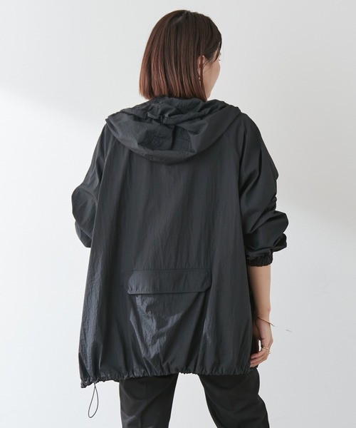 Omekashi(オメカシ)の「【earthy_】マウンテンパーカー(パッカブル)(マウンテンパーカー・レディース・ベージュ/キャメル/ブラック・FREE)」の18枚目の写真