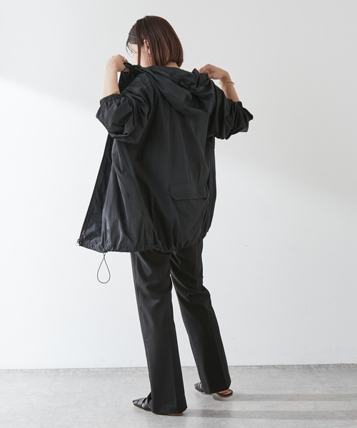 Omekashi(オメカシ)の「【earthy_】マウンテンパーカー(パッカブル)(マウンテンパーカー・レディース・ベージュ/キャメル/ブラック・FREE)」の21枚目の写真