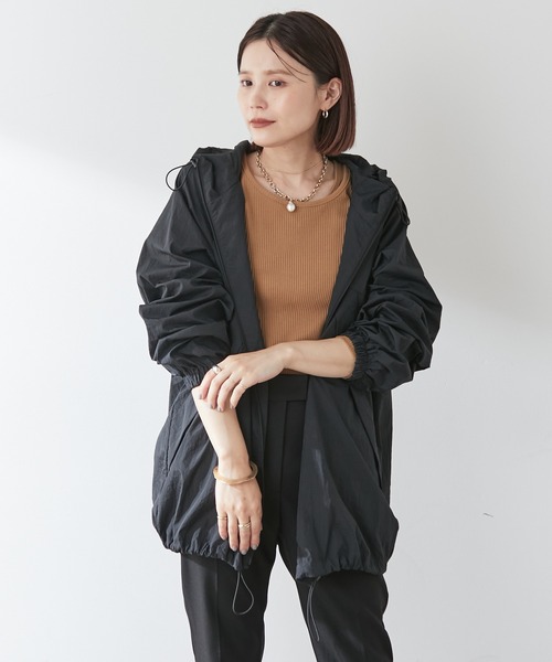 Omekashi(オメカシ)の「【earthy_】マウンテンパーカー(パッカブル)(マウンテンパーカー・レディース・ベージュ/キャメル/ブラック・FREE)」の16枚目の写真