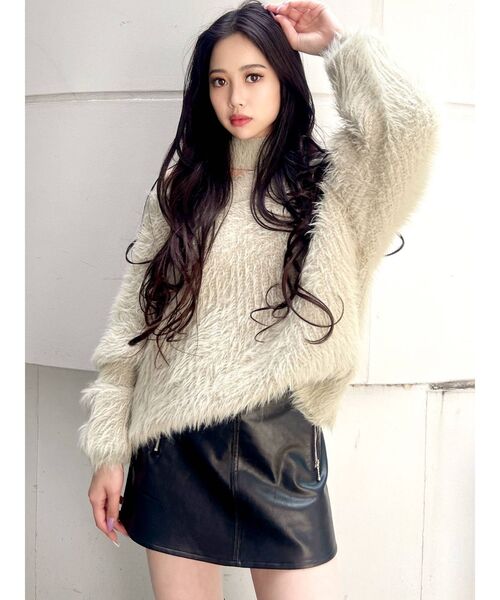 GYDA（ジェイダ）の「オフショルシャギーチョーカー 2WAYニット