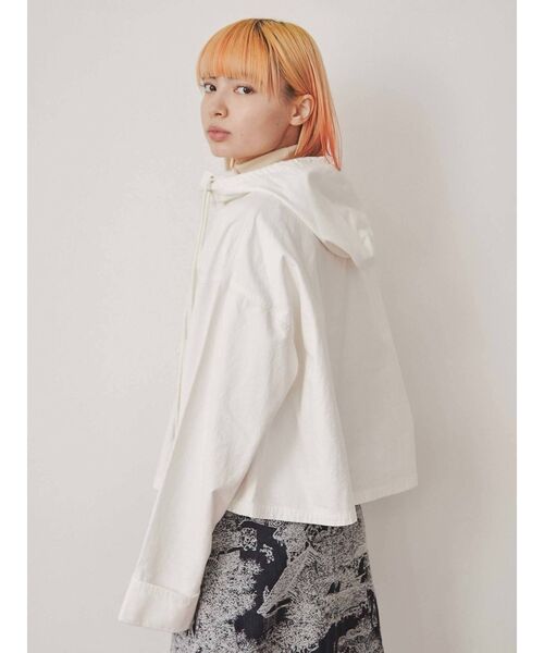 merry jenny（メリージェニー）の「ショートツイルアノラック（マウンテンパーカー・レディース・オフホワイト/グリーン/アイボリー・FREE）」の5枚目の写真