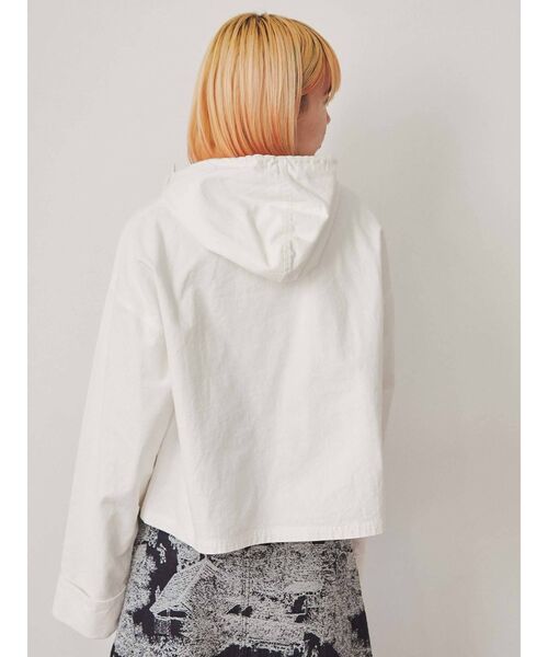 merry jenny（メリージェニー）の「ショートツイルアノラック（マウンテンパーカー・レディース・オフホワイト/グリーン/アイボリー・FREE）」の6枚目の写真