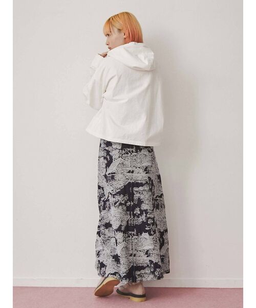 merry jenny（メリージェニー）の「ショートツイルアノラック（マウンテンパーカー・レディース・オフホワイト/グリーン/アイボリー・FREE）」の11枚目の写真